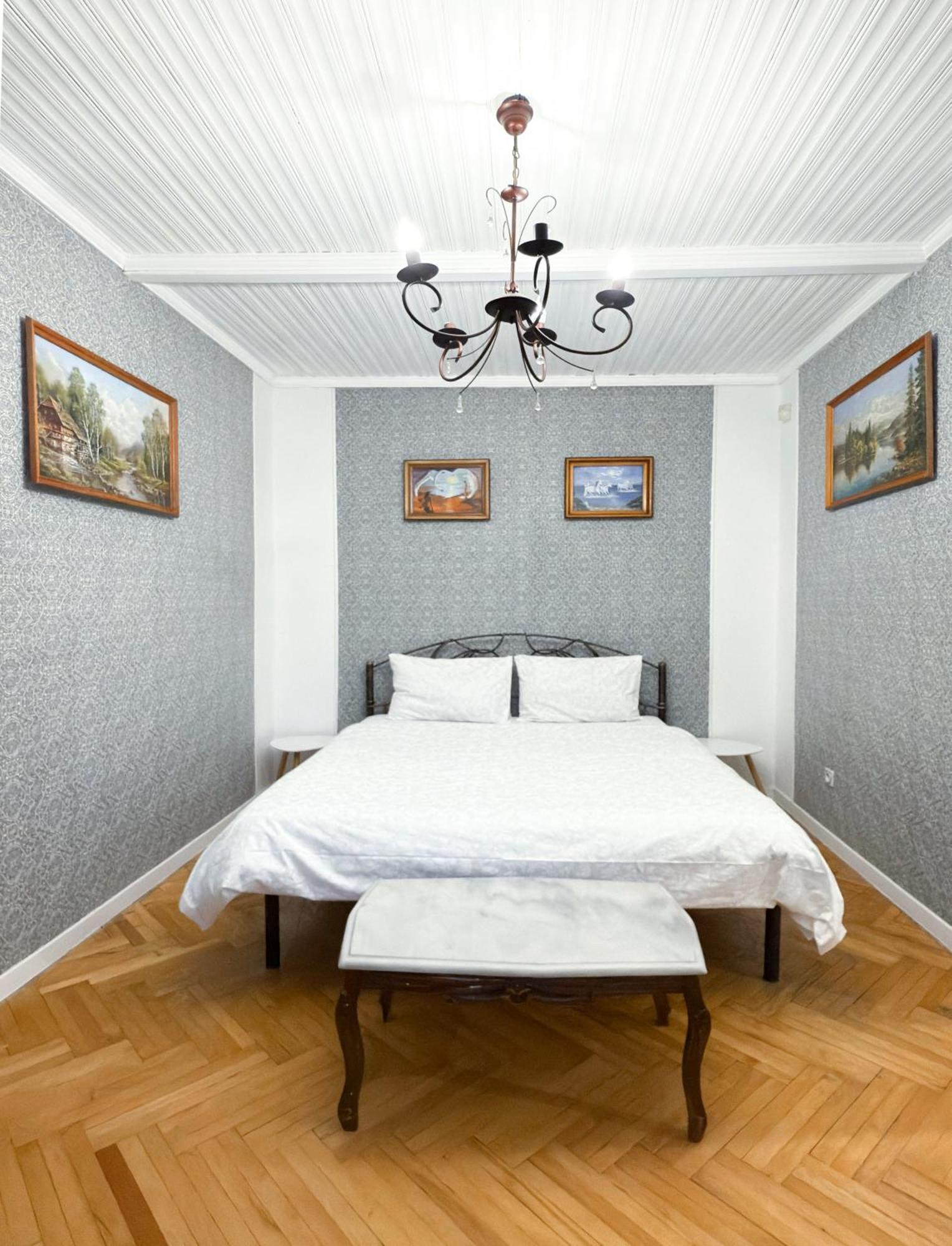 Teodora Square Apartments Площа Святого Теодора Leópolis Exterior foto